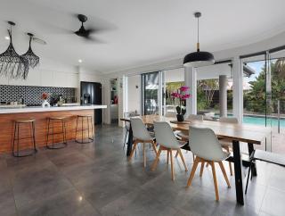 Montebello Court Mermaid Waters - 9