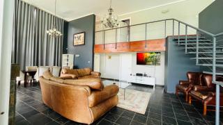 Royal Guesthouse The Castle - 4