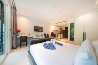 Private apartment at Emerald Terrace by Lofty - 8