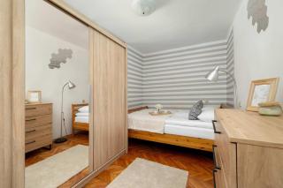 Przytulny & Jasny Apartament w Centrum Katowic by Noclegi Renters - 1