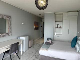 157 Brookes Hill Suites Near The Beach - 6