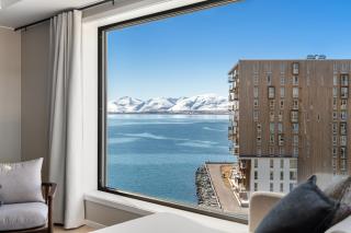 Premium Penthouse - City, Sea & Mountain view - 9