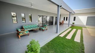 Luxury villa in Ngaparou - 0