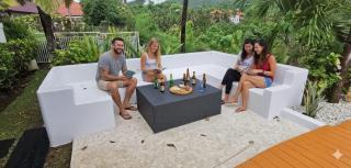 The Dharma Lovina - Mountain, Sea & Sunset View - Private Villa w Starlink - 5br - 7