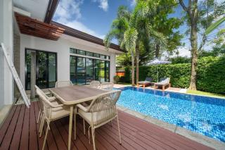 Serene pool villa near Laguna & Bangtao beach - 4