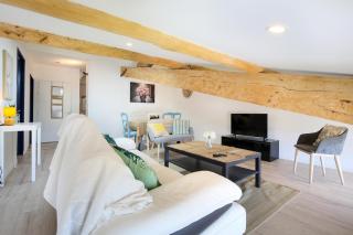 Confort & espace avec climatisation - T4 central - 7