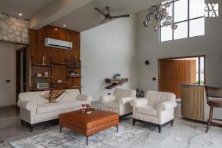 StayVista's The Sweet Life - 5BHK Luxury Farm stay in Sohna - 4