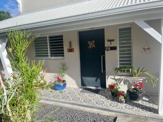 Villa Ozalee charme et élégance Vue mer exceptionnelle sur la baie de Malendure et la réserve Cousteau - 6