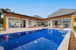 Villa Hemi 2BR Modern Thai Style with Private Pool - 0