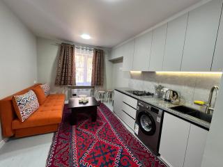 Friday family Aktuz - 0