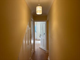 Peaceful Hot Tub Hideaway & Private Garden - 2