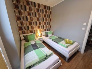 Green Eagle Lodge - 1