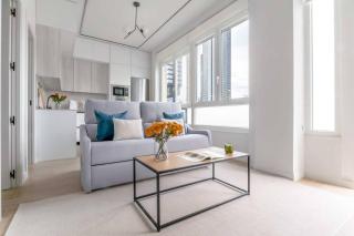 Apartamento 3 - Acogedor en Castellana - 4 Torres - 8