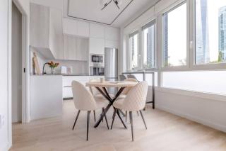 Apartamento 3 - Acogedor en Castellana - 4 Torres - 6