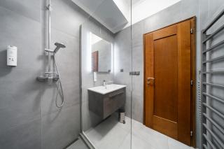 April hotel Panorama - 8