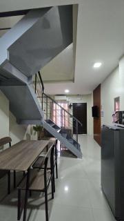 HOST HOMES Ireland Apartelle - 9