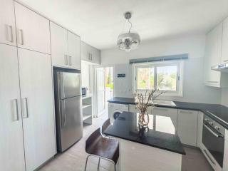 Iria Family Villas - Kid Friendly, Walk to The Beach - 1