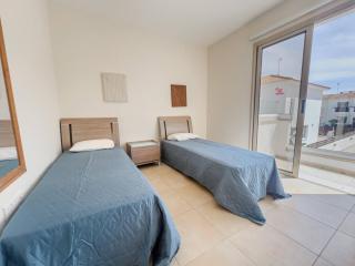 Pernera Seaside Villa - Sun, Sea, Poolside Bliss - 1