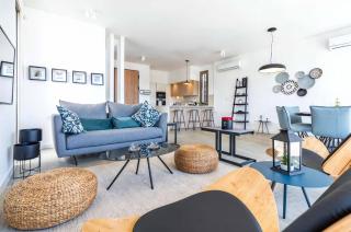 Azure Leda Villa - 9