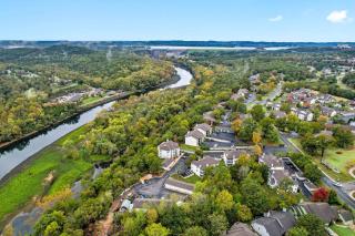 Vacay Getaway - Condo for 8 - 7