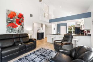 Vacay Getaway - Condo for 8 - 1