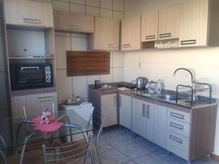 Apartamento com churrasqueira, ótima localização. - 6