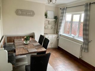 3 bedroom home with parking - 3