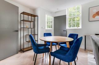 Blueground Lambeth balcony nr Thames LON-646 - 4