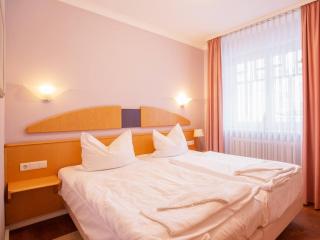 Strandvillen Binz - Ferienwohnung mit Meerblick, 2 Schlafzimmern und Balkon AH-624 - 7