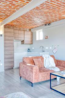 Stylish Nature Hideaway Cozy Apartment with View - 5