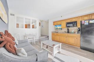 Beach Cove Resort Unit 1509 with Direct Oceanfront Balcony - 6