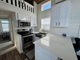 The Cozy Cloud with Pool and Hot Tub - 7