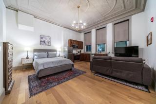 Candlestick Suite - 7