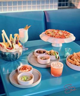 East Austin 2BR 1BA w Patio and Grill, Pet-Friendl Walk to 6th By Austin Vacay - 2