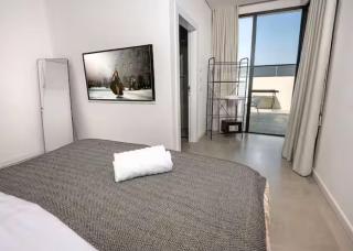 רוי סוויטות בוטיק - 2 סוויטות עם מרפסת פרטית - 7