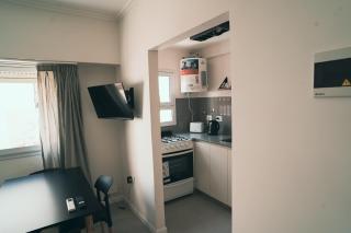 Check and Home - Olavarria II - 4 Huéspedes Reciclado en Zona Güemes - 4