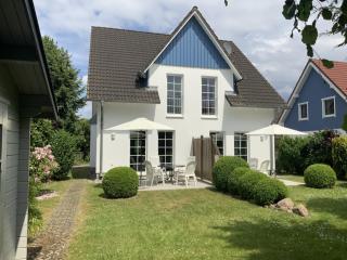 Ostseehaus 2 - 8