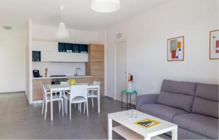 Lovely Apartment In Marina Di Ragusa - 6