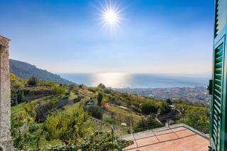 Hostdomus - Luce di Verezzi - 6