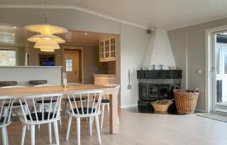 5 Bedroom Cozy Home In Onsala - 5