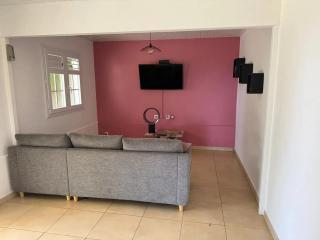 Villa avec piscine privée à Rivière-Salée - 110 m² - 7