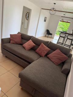 Villa avec piscine privée à Rivière-Salée - 110 m² - 4