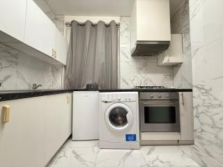 Nice 1 bedroom flat ground floor Miles Building - 5