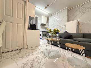 Nice 1 bedroom flat ground floor Miles Building - 2