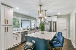 Designer 5 Bedroom with Backyard Downtown ATL - Atlanta - 2