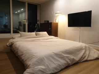 Apartment Bukhansan Hanok Village Goyang Kitex adjacent street with good view of Eunpyeong-gu, Seoul - 2