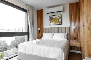 Cozy Luxury Apartment - 2