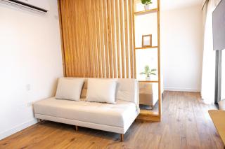 Cozy Luxury Apartment - 5