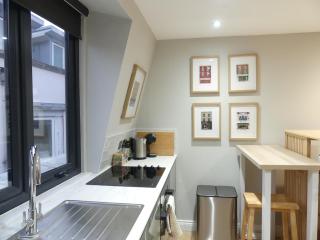 Vibrant Studio Loft in the Heart of Soho - 5