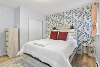 Dual Home Retreat! Walk Between Both! Sleeps 28 - 9